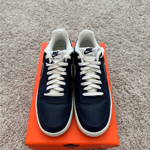 Nike Court Vision Low - Picture 2 of 4